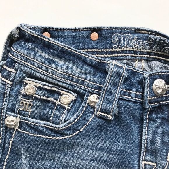 Miss Me medium wash denim Bermuda shorts VGUC 8Y - Picture 4 of 7